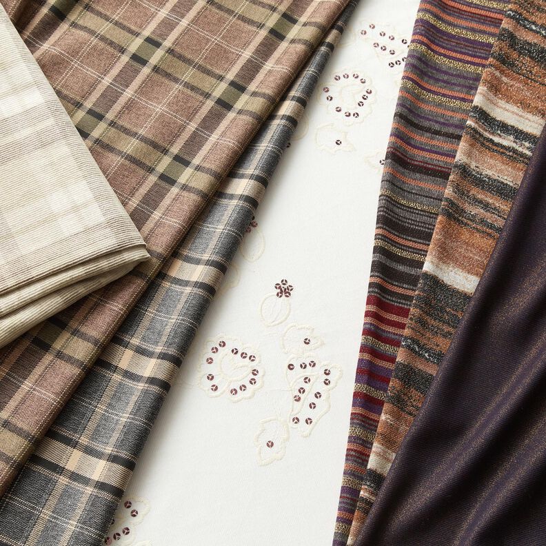 Fijne corduroy borduursels en paillettenbloemen – creme,  image number 6
