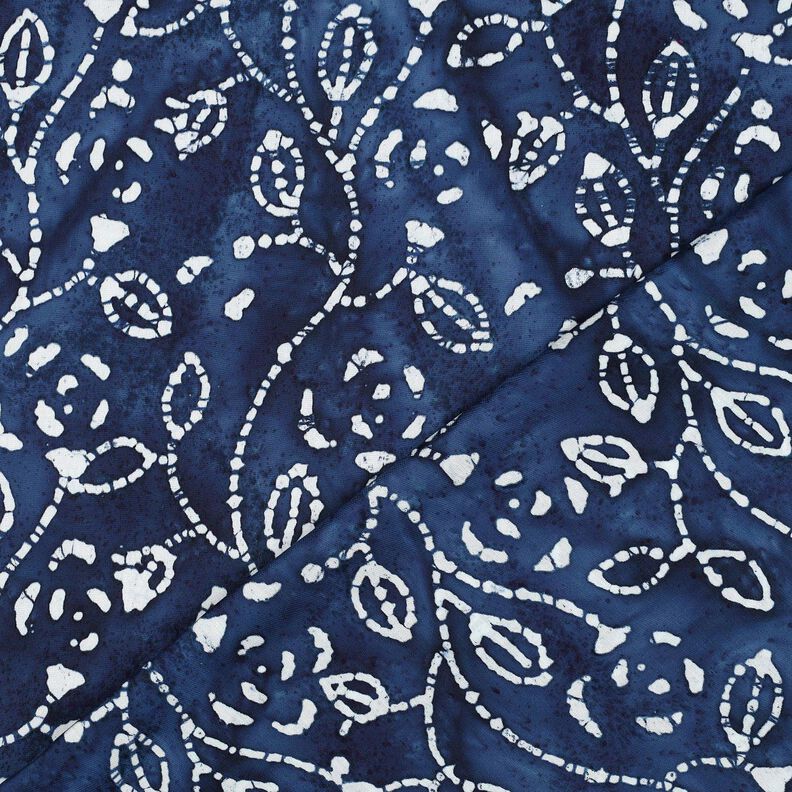 viscose voile batik bladtakken – indigo/wit,  image number 4