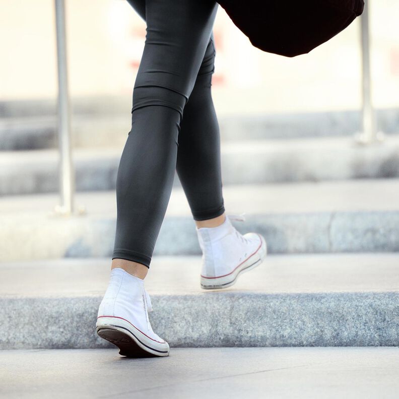 Imitatieleer met velours achterkant  – nachtblauw,  image number 7