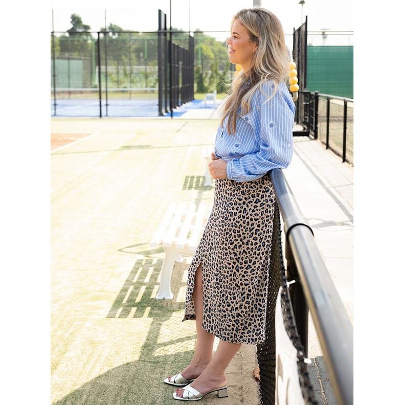 Viscose-linnen-mix Luipaardprint | Poppy Fabrics – cashew/nachtblauw,  image number 6