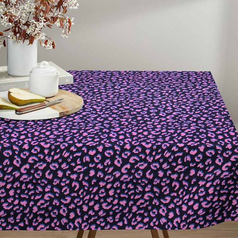 Gecoate katoen abstracte Leeuw | Poppy Fabrics – nachtblauw/pink, image number 6